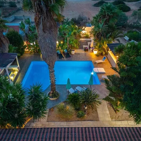Cotriero Crystal Villa Gallipoli